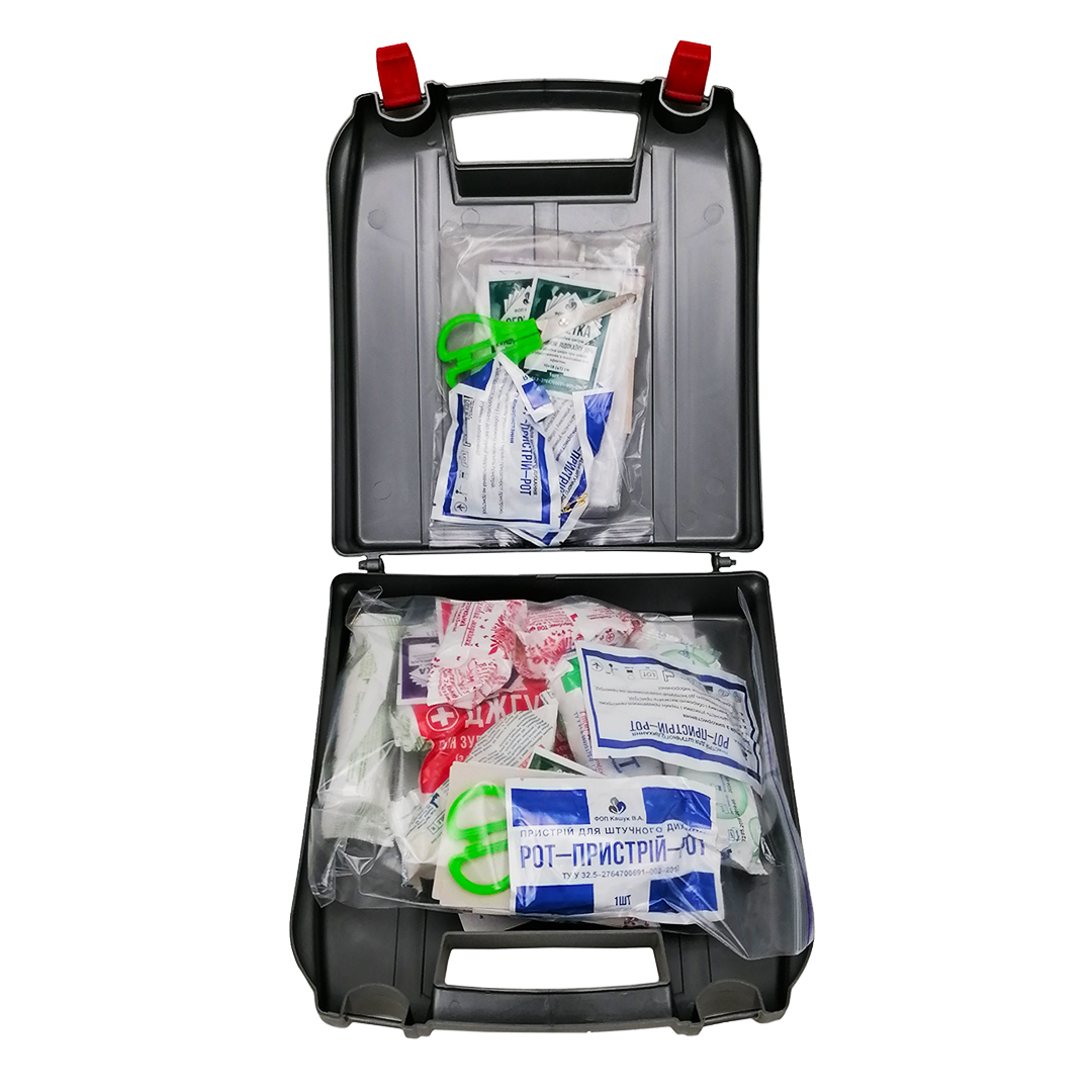 Аптечка 18 місць пластик АМА-2 ДК